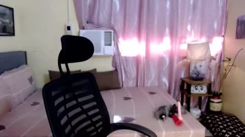 Snapshot of naughtyasiancummer chatting on December 2024 07:15:02 AM fujiko Be online show from December 2024 07:15:02 AM