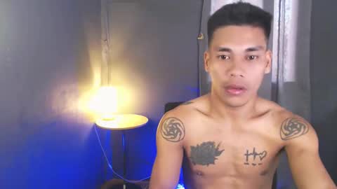 naughtyfuck_boy online show from May 2026 01:54:01 AM