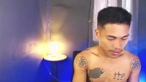 naughtyfuck_boy online show from May 2026 12:27:02 AM