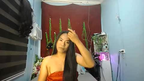 Snapshot of naughtygrace4u chatting on October 2025 05:19:02 PM Aina online show from October 2025 05:19:02 PM