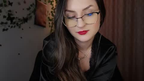 Snapshot of naughtyhomemade17 chatting on February 2025 05:50:02 PM Mya Alexya online show from February 2025 05:50:02 PM
