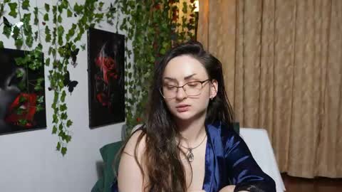 Snapshot of naughtyhomemade17 chatting on October 2025 12:22:01 AM Mya Alexya online show from October 2025 12:22:01 AM