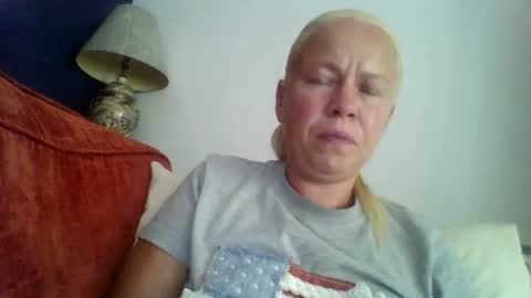 Snapshot of naughtyjennyblondeuk chatting on July 2026 06:43:02 PM naughtyjennyblondeuk online show from July 2026 06:43:02 PM