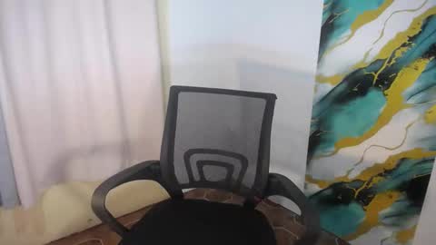 Snapshot of naughtyjosh_ chatting on April 2026 02:33:01 PM Josh online show from April 2026 02:33:01 PM