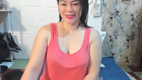 Snapshot of naughtymhavz chatting on November 2025 02:12:01 AM marvie mhavz online show from November 2025 02:12:01 AM