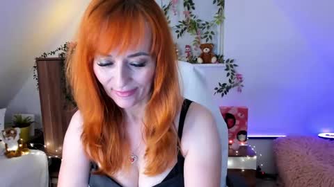 Milana - on air every day except Wednesday from 9 pm to 4 am European time online show from January 2025 09:10:01 PM