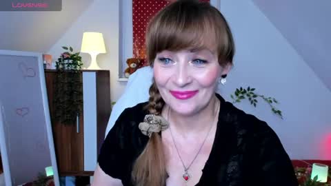 Milana - on air every day except Wednesday from 9 pm to 4 am European time online show from June 2026 09:50:01 PM