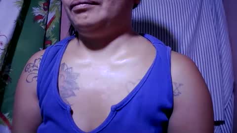 naughtymom_33 online show from May 2026 08:47:01 PM
