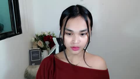 ELISE online show from April 2026 12:20:01 PM