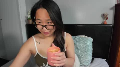 Snapshot of naughtynerdygirl chatting on February 2026 10:22:01 AM Gigi Chu online show from February 2026 10:22:01 AM