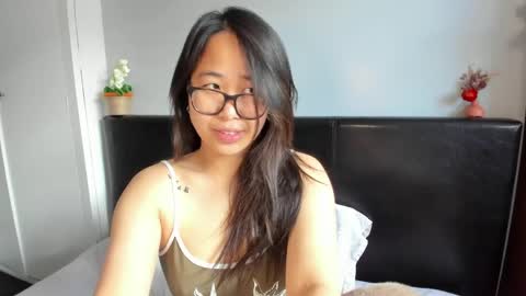 Gigi Chu  online show from April 2026 02:25:02 PM