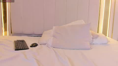 naughtyrose vc online show from April 2026 02:27:02 AM