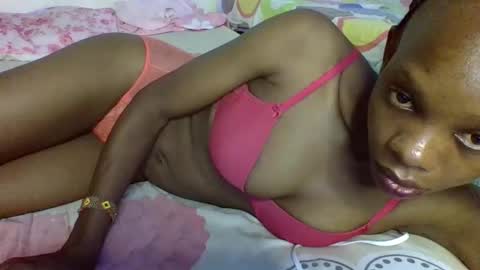 Snapshot of naughtysweetpie chatting on December 2025 02:22:01 PM naughty online show from December 2025 02:22:01 PM