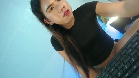 Snapshot of naughtywildvenice chatting on February 2025 05:48:01 PM naughtywildvenice online show from February 2025 05:48:01 PM