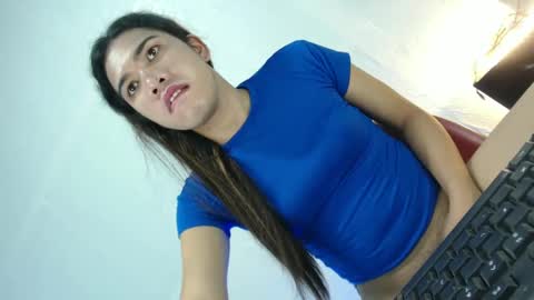 Snapshot of naughtywildvenice chatting on February 2025 03:38:02 PM naughtywildvenice online show from February 2025 03:38:02 PM