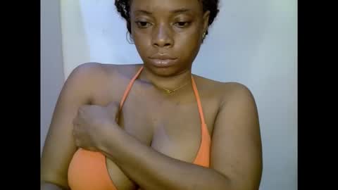 Snapshot of naughtyxcuntx chatting on October 2025 06:38:02 PM naughtyxcuntx online show from October 2025 06:38:02 PM