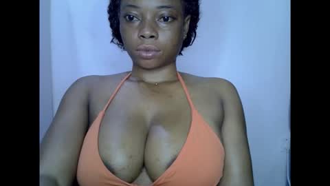 Snapshot of naughtyxcuntx chatting on October 2025 07:29:01 AM naughtyxcuntx online show from October 2025 07:29:01 AM