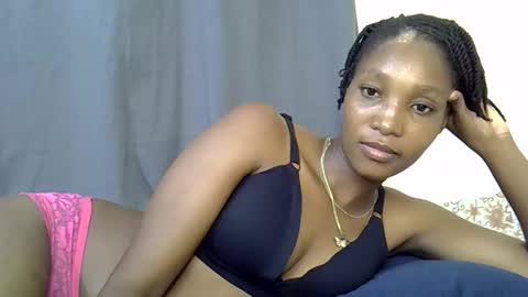 Snapshot of naughtyy4u chatting on March 2026 03:05:02 PM naughtyy4u online show from March 2026 03:05:02 PM