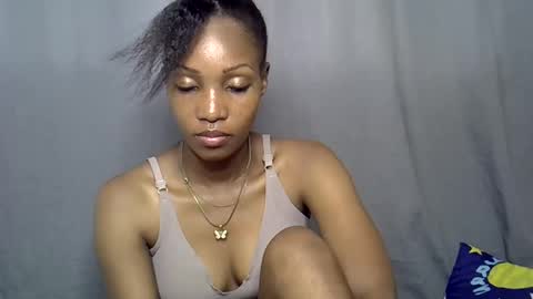 Snapshot of naughtyy4u chatting on March 2026 02:27:02 AM naughtyy4u online show from March 2026 02:27:02 AM