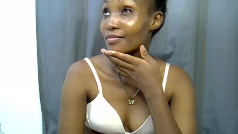 Snapshot of naughtyy4u chatting on March 2026 03:04:01 PM naughtyy4u online show from March 2026 03:04:01 PM