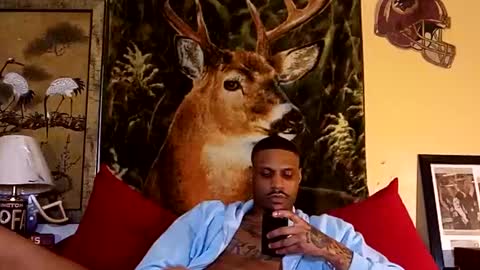 Snapshot of naughtyy_ken chatting on January 2025 01:08:01 AM Mekhi or Khi online show from January 2025 01:08:01 AM