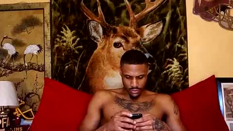 Snapshot of naughtyy_ken chatting on January 2025 02:54:01 AM Mekhi or Khi online show from January 2025 02:54:01 AM