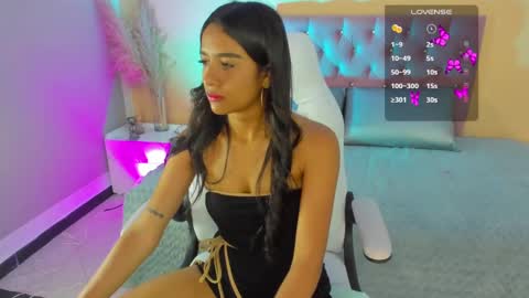 Angela  online show from September 2025 06:24:02 PM