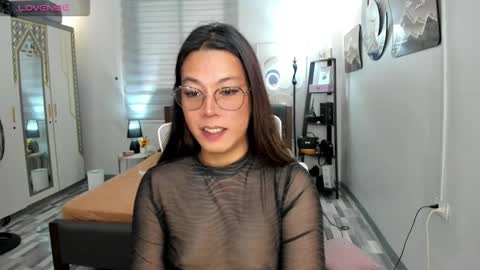 Snapshot of naugtycummer69 chatting on September 2025 04:38:02 AM JAY online show from September 2025 04:38:02 AM