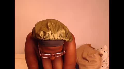 nawtylezi696 online show from October 2025 08:31:01 PM