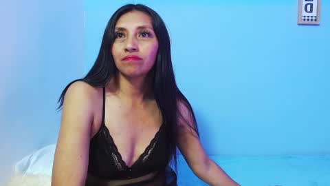 Snapshot of naya_10 chatting on October 2025 11:24:02 PM naya_10 online show from October 2025 11:24:02 PM