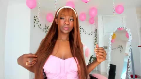 Snapshot of nayah_williams chatting on February 2025 03:19:02 PM Nayah Williams - OnlyFans online show from February 2025 03:19:02 PM