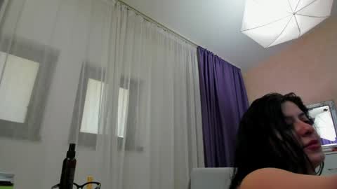 Eliza online show from May 2026 10:22:02 AM
