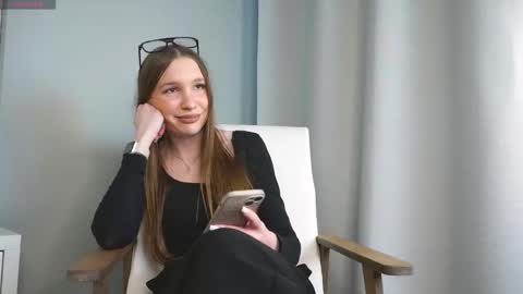 Anika online show from March 2026 02:28:02 PM