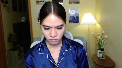 Snapshot of nayika_hollywood chatting on December 2024 09:44:01 AM Nayika Huge online show from December 2024 09:44:01 AM