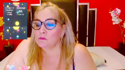 Lady Nayla online show from January 2025 05:20:01 PM