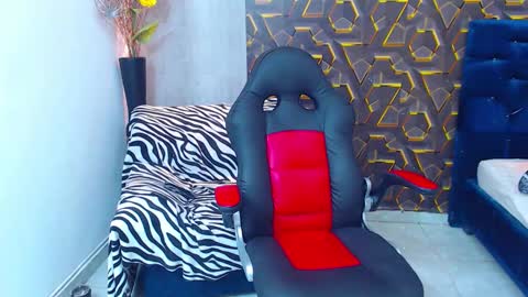 Nazper online show from November 2025 03:45:02 PM