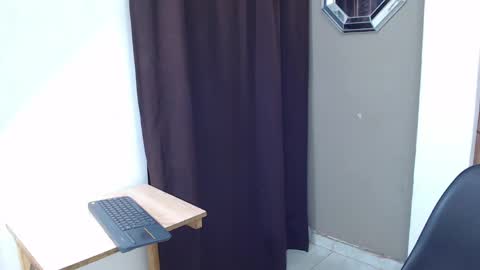 NAZPER online show from April 2026 04:34:01 PM