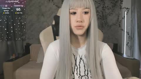 Snapshot of necucubi chatting on April 2026 12:14:02 PM Eva online show from April 2026 12:14:02 PM