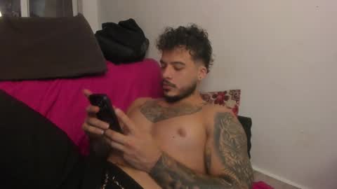 Nei turn green online show from February 2025 07:59:02 PM