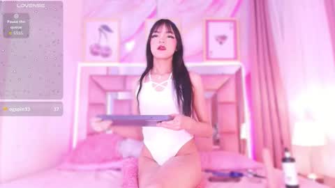 nefera_nox online show from March 2026 03:32:01 AM
