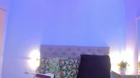 neferet_opal online show from November 2025 10:57:02 PM