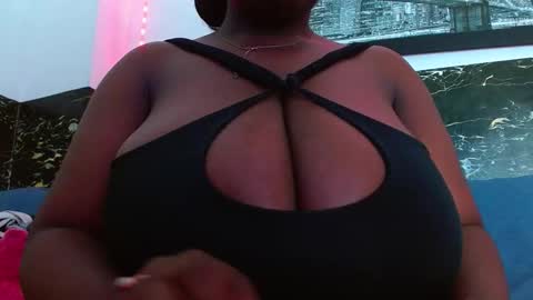  CHIKY  online show from February 2026 03:17:01 AM
