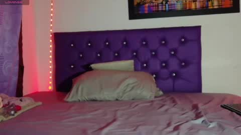  CHIKY  online show from May 2026 03:34:01 AM