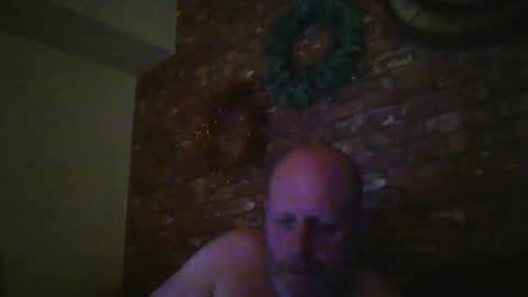 Snapshot of neil_uk_1976 chatting on December 2024 06:16:01 PM Neil online show from December 2024 06:16:01 PM