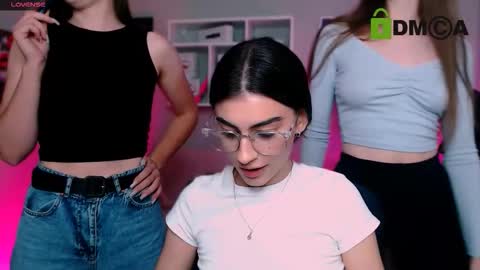 Meow online show from September 2025 02:08:02 PM