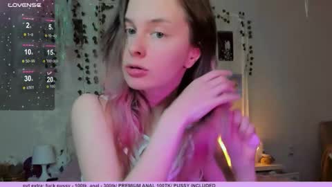 Snapshot of neko_kitsune chatting on November 2025 08:09:01 PM neko_kitsune online show from November 2025 08:09:01 PM