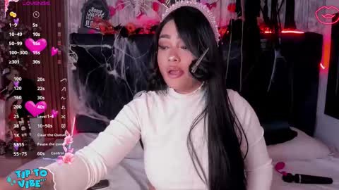 Snapshot of nekomisaki chatting on November 2025 12:15:01 PM Miah online show from November 2025 12:15:01 PM