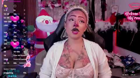 Snapshot of nekomisaki chatting on December 2025 11:06:01 AM Miah online show from December 2025 11:06:01 AM