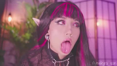 Mely  Birthday party saturday night BYO online show from October 2025 01:04:02 AM