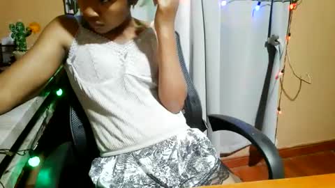 Snapshot of nelia_84 chatting on June 2026 01:59:01 PM nelia_84 online show from June 2026 01:59:01 PM